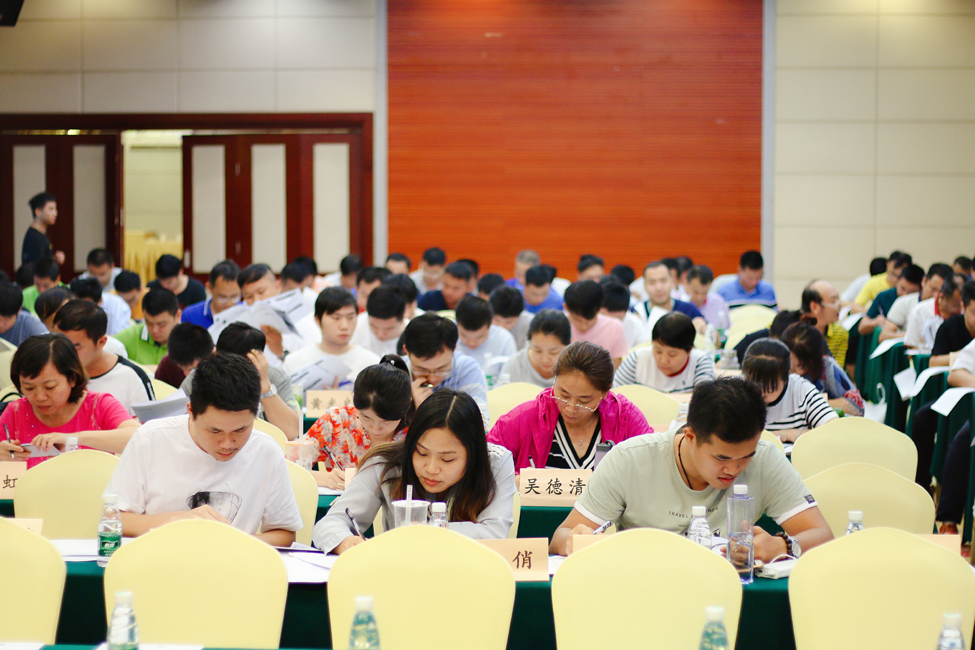 巅峰国际官网-追求康健,你我一起生长