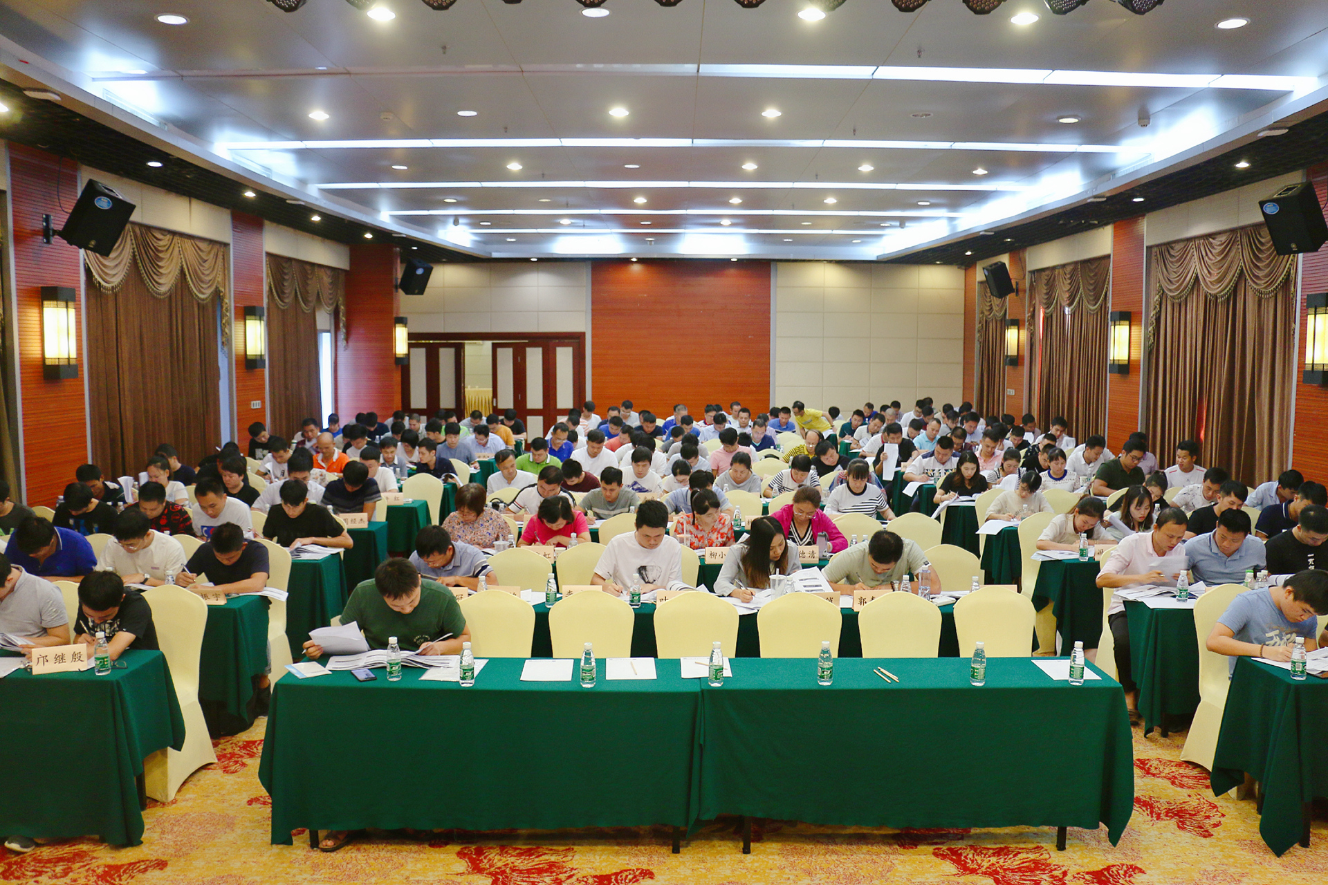 巅峰国际官网-追求康健,你我一起生长