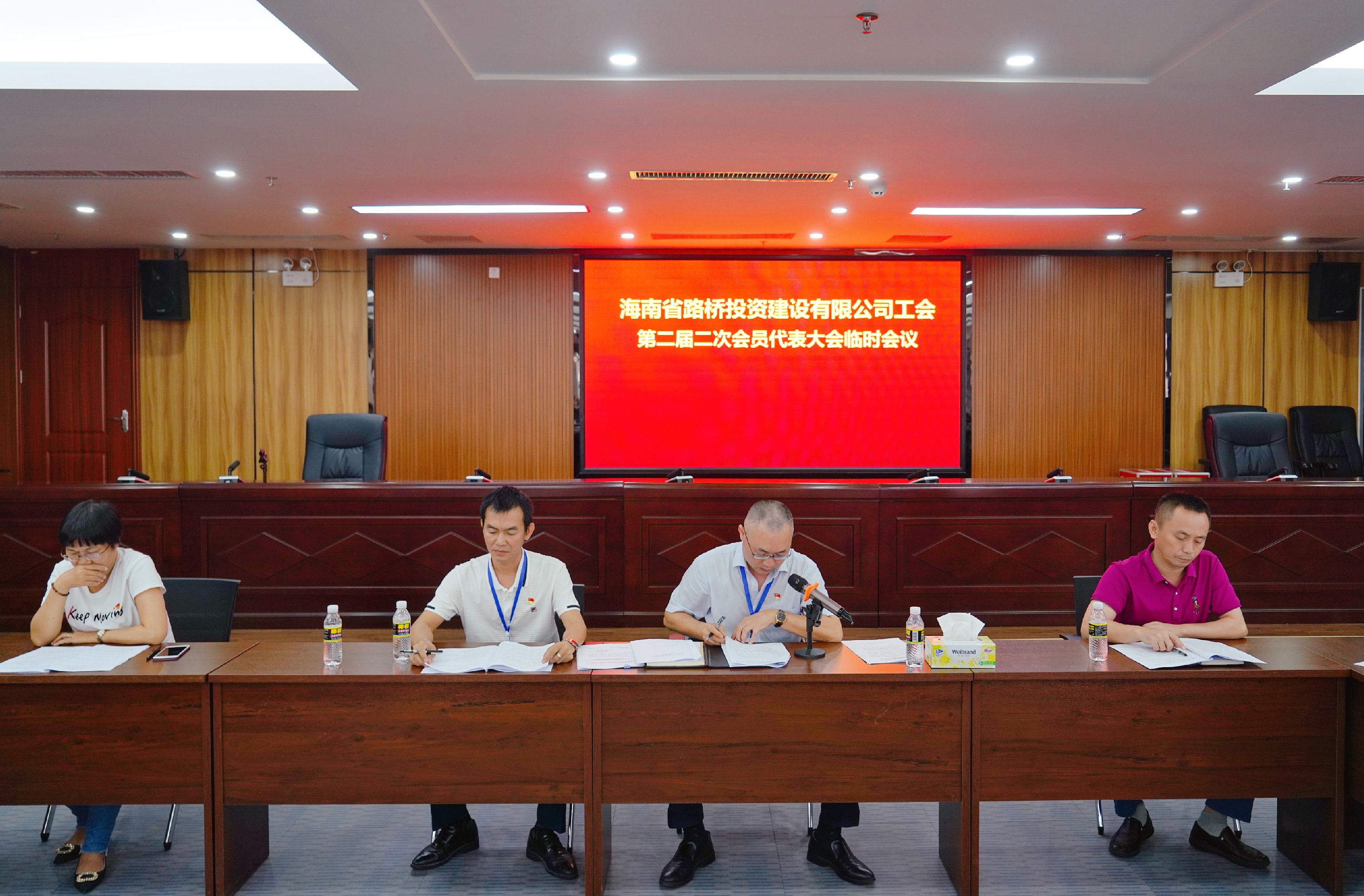 巅峰国际官网-追求康健,你我一起生长