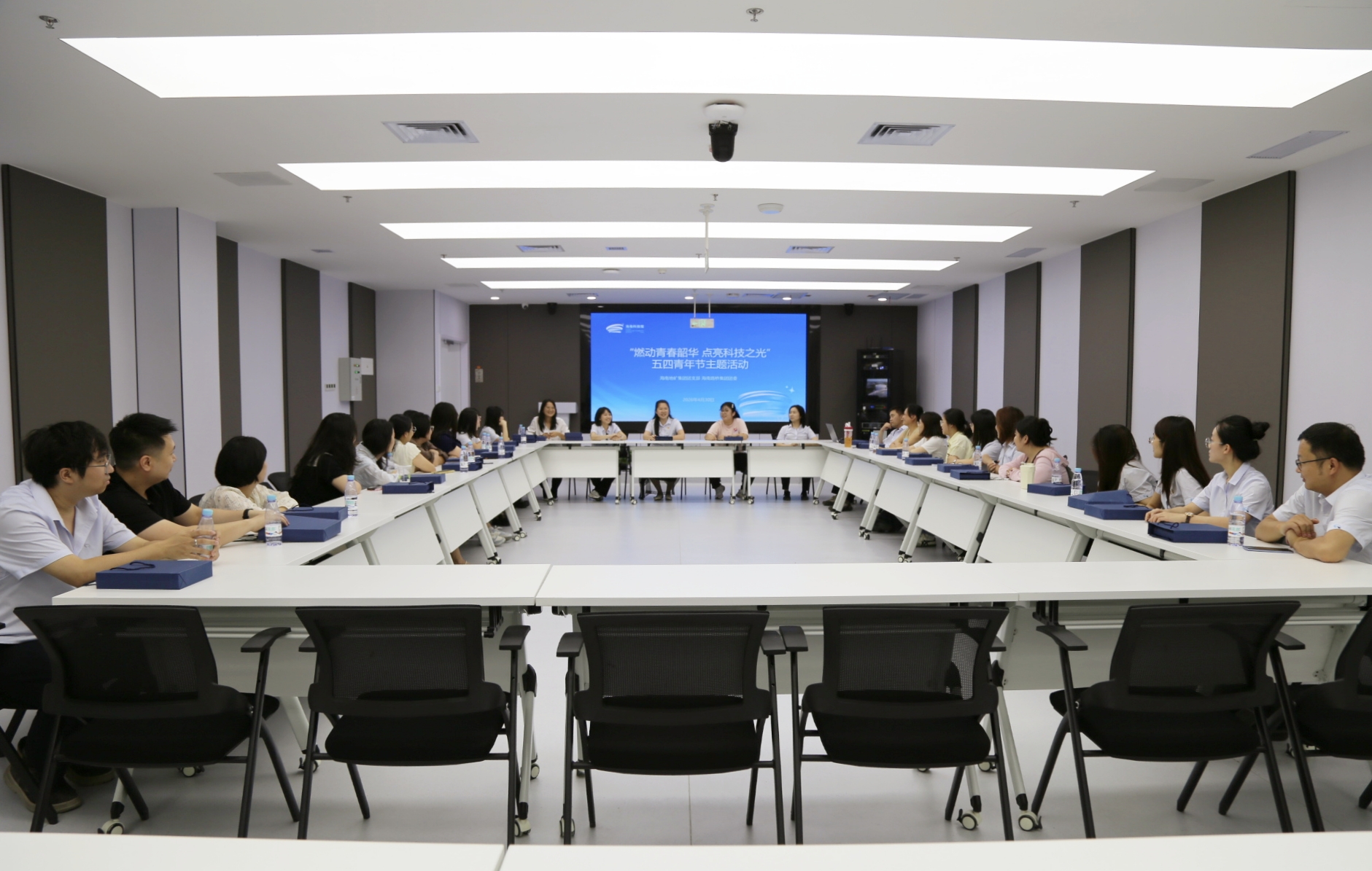 ee69e9c6b1db5ee76d074f29b5862d39 巅峰国际官网-追求康健,你我一起生长